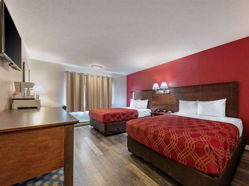 Bay Breeze Inn Seaside Bagian luar foto