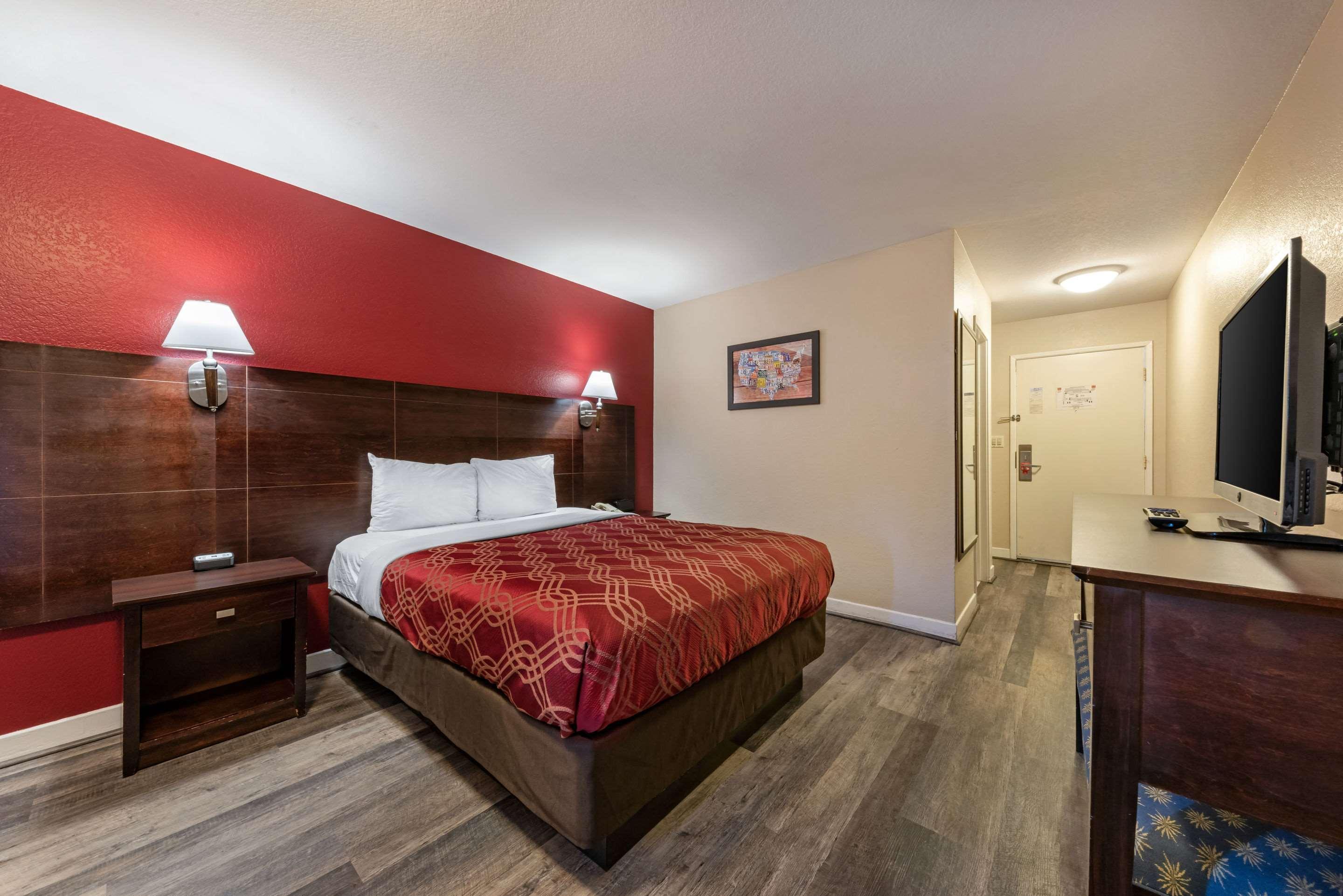 Bay Breeze Inn Seaside Bagian luar foto