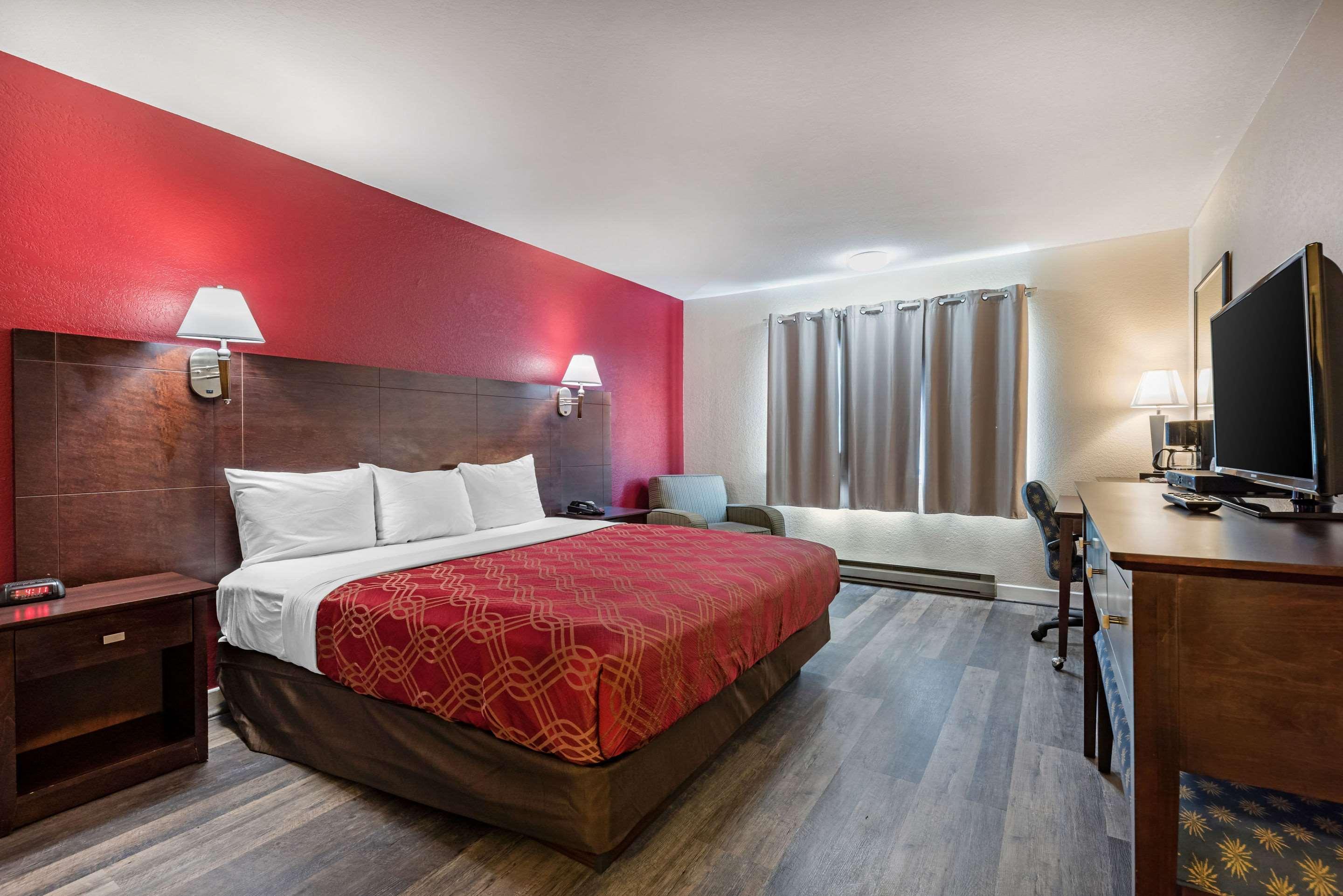 Bay Breeze Inn Seaside Bagian luar foto