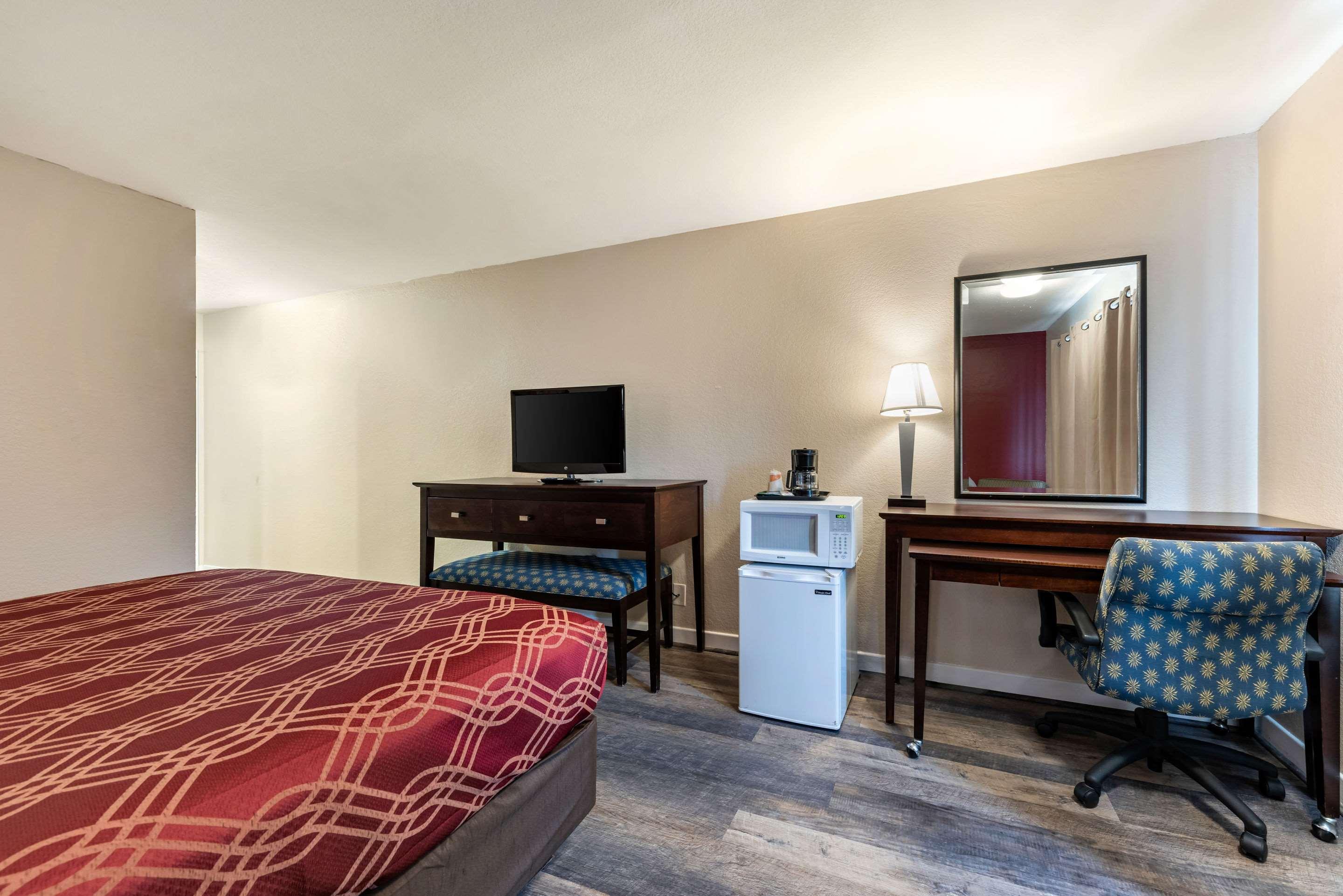 Bay Breeze Inn Seaside Bagian luar foto