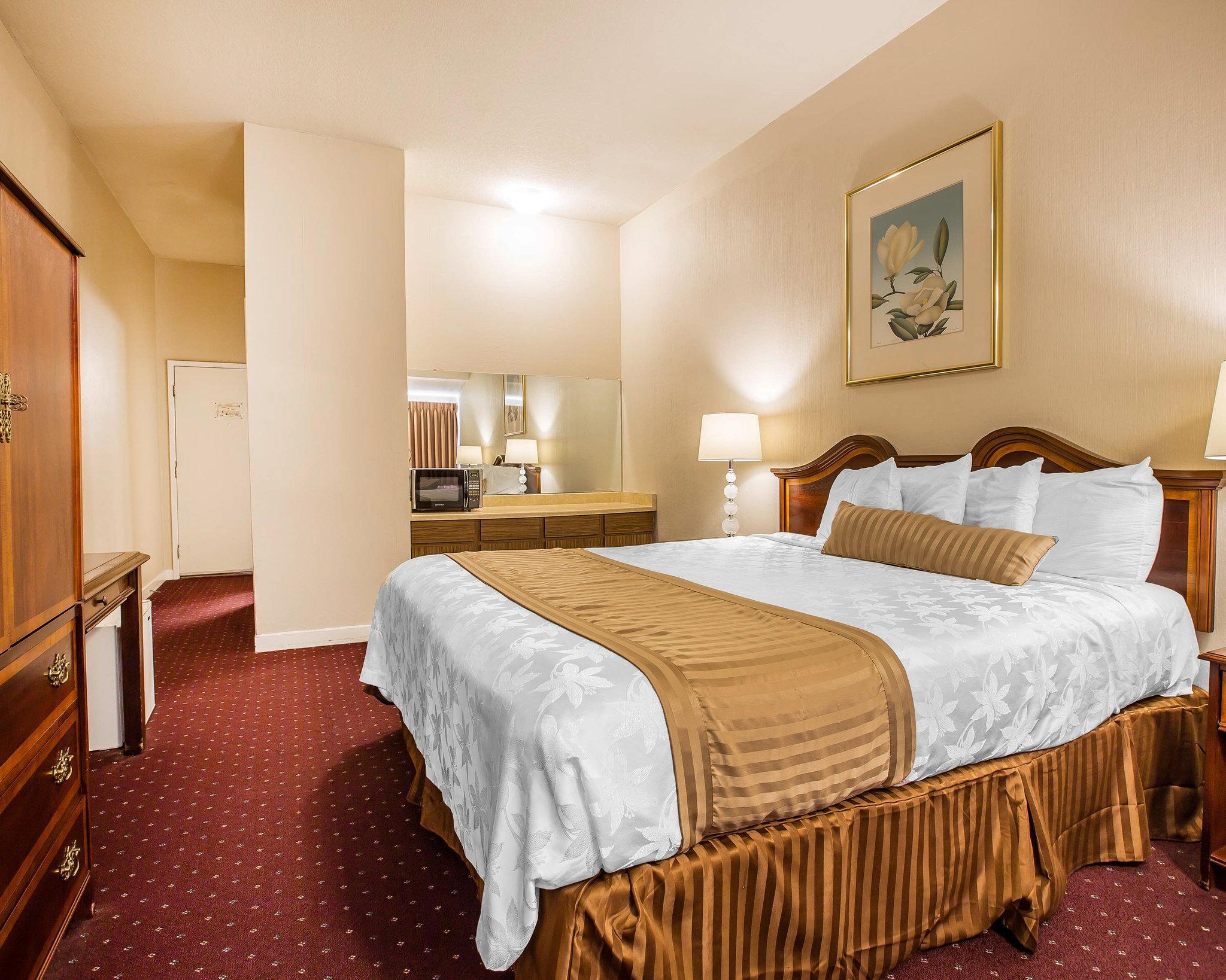 Bay Breeze Inn Seaside Bagian luar foto