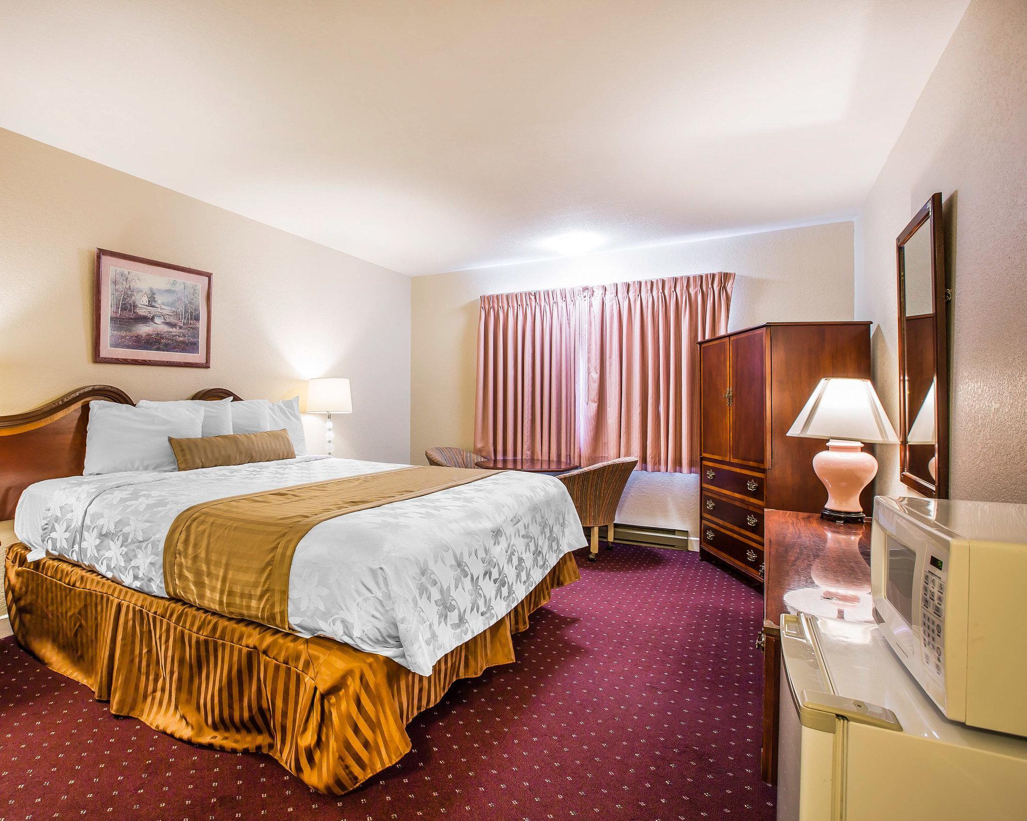 Bay Breeze Inn Seaside Bagian luar foto