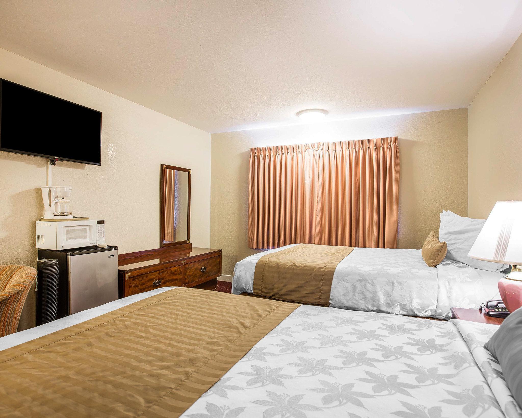 Bay Breeze Inn Seaside Bagian luar foto