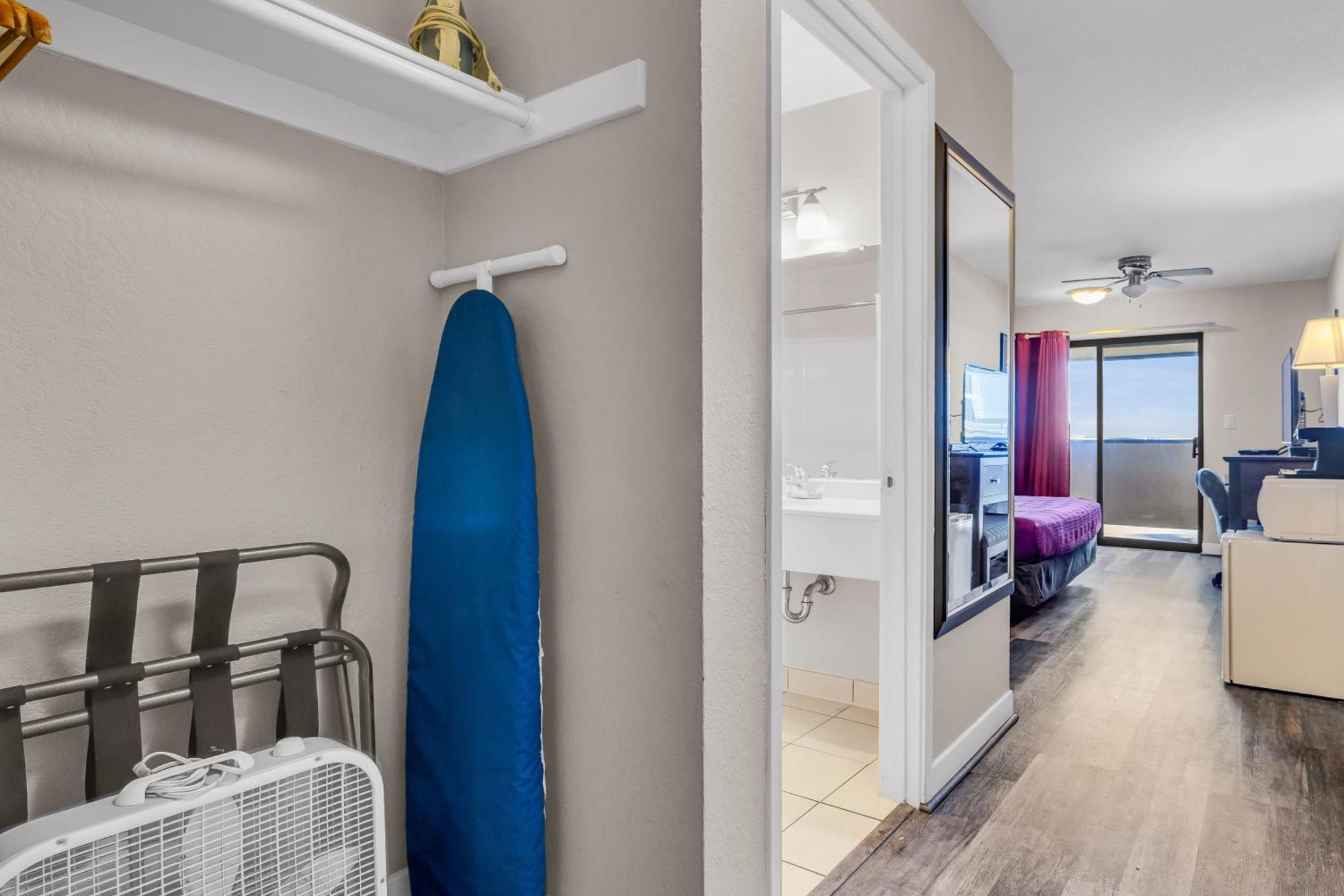 Bay Breeze Inn Seaside Bagian luar foto